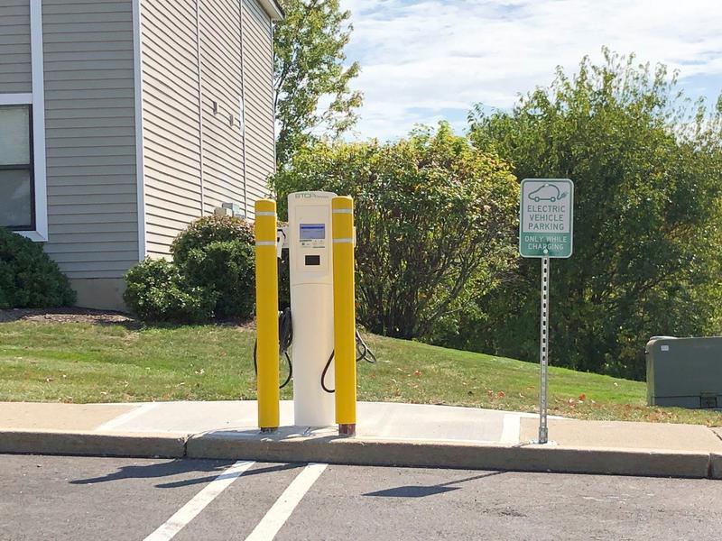 Walden client–Greenlots–completes one of the first public/private Electric Vehicle Charger Projects